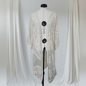 She + Sky Ivory Lace Kimono Duster Cover Up Size M/L Boho Cottage Fairy Ethereal